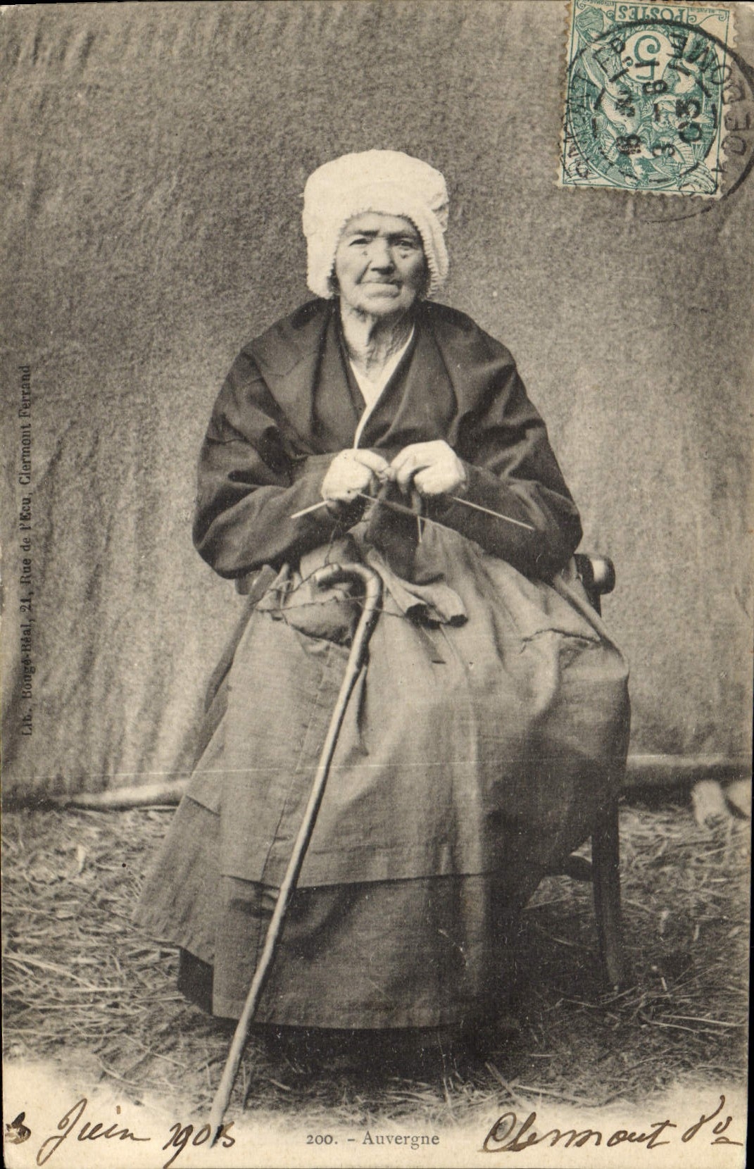 CPA Folklore Auvergne 