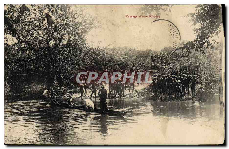 CPA Homme Noir negre Passage d'une riviere Tchad