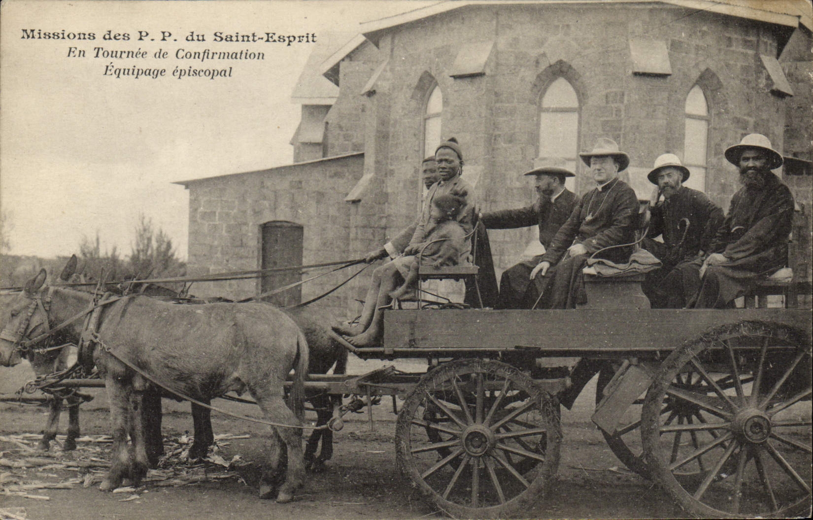 Missions des P.P. du Saint-Esprit — En Tournée de Confirmation — Équipage épiscopal