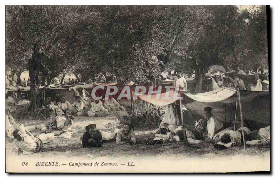 CPA Militaria Bizerte Tunisie Campement de zouaves