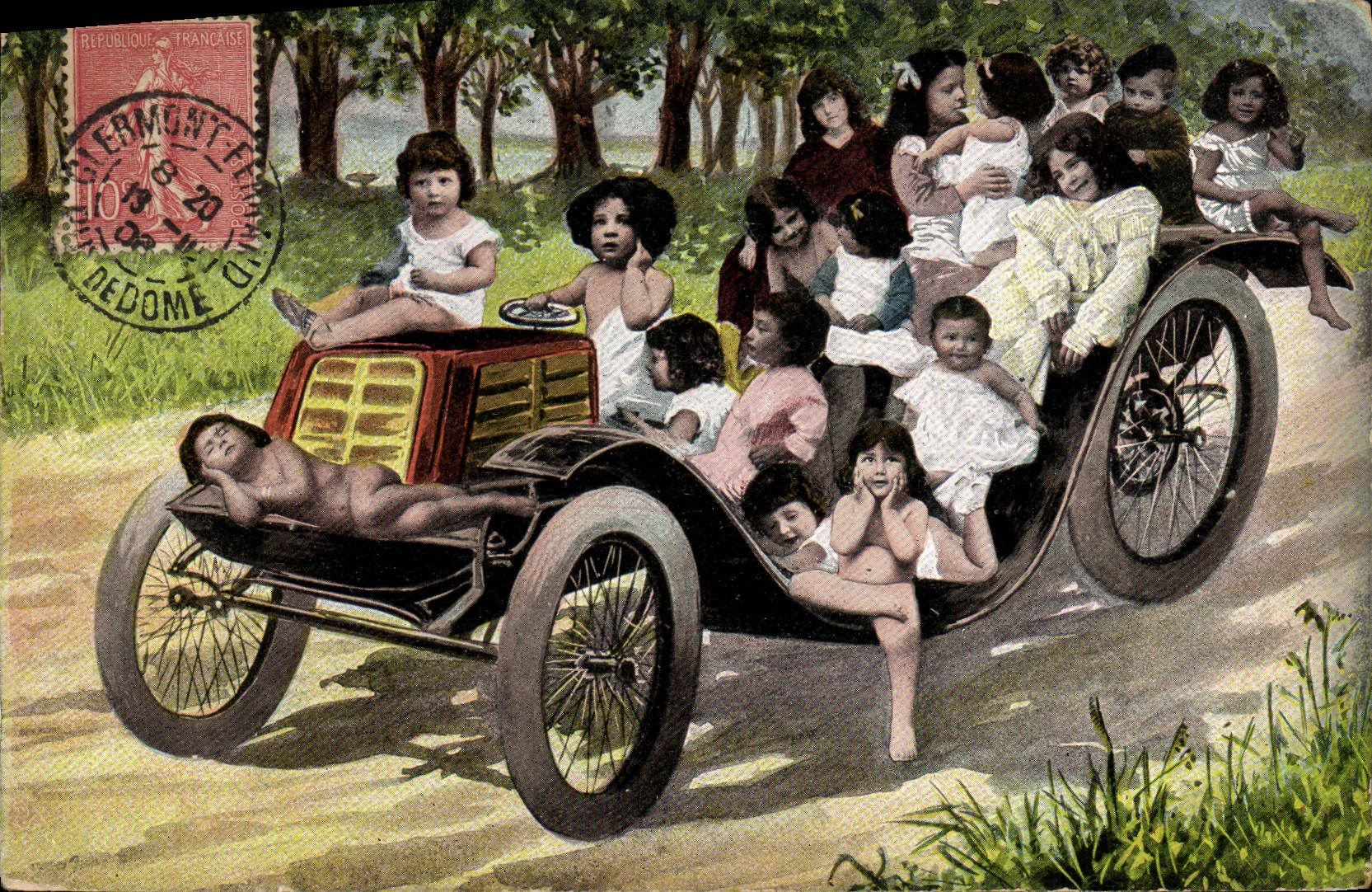 Bambini in una vettura — scena di giardino — editore non identificato