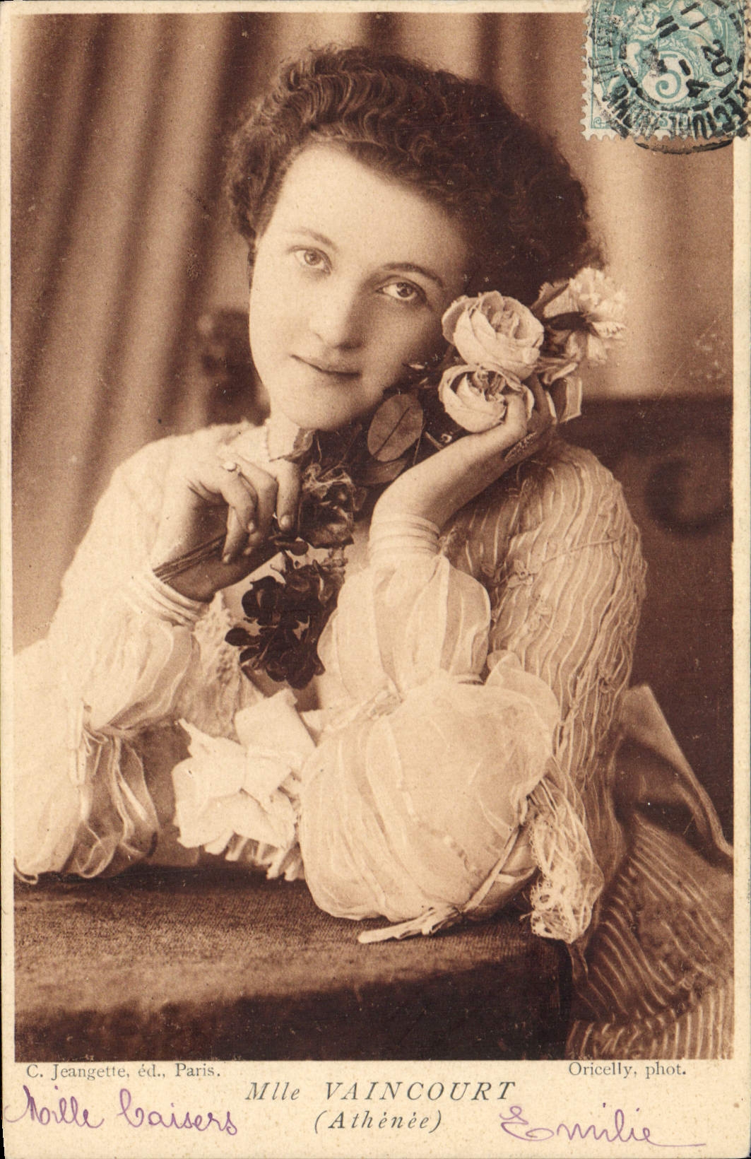 CPA Fantaisie Femme Mlle Vaincourt Athenee