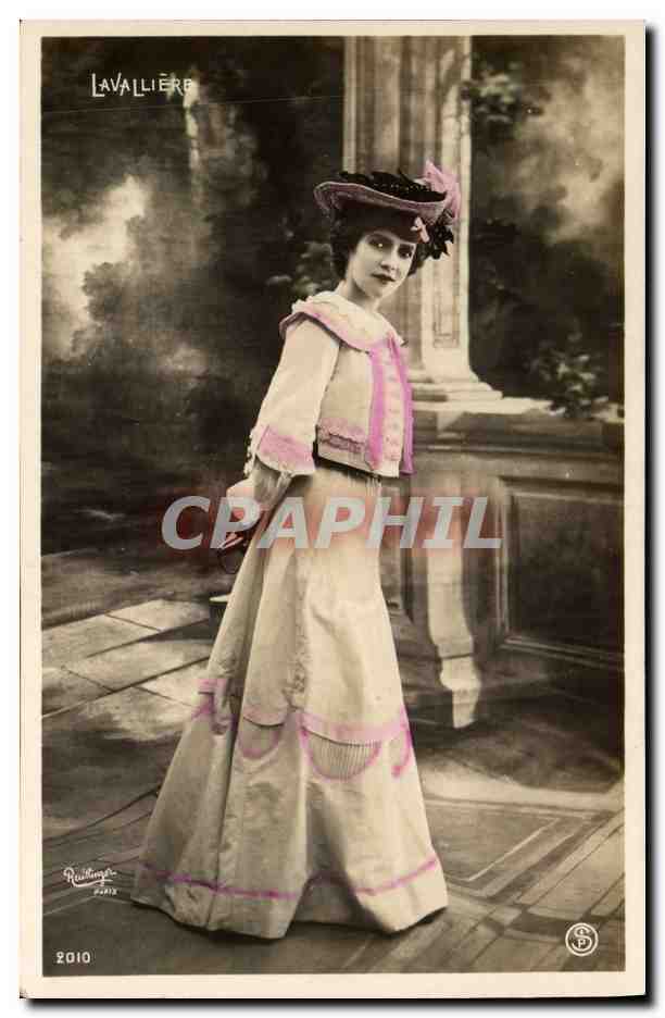 CPA Fantaisie Femme Lavalliere