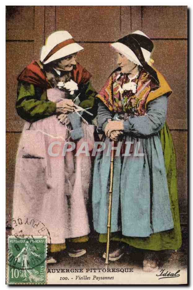 CPA Folklore Auvergne Vieilles paysannes