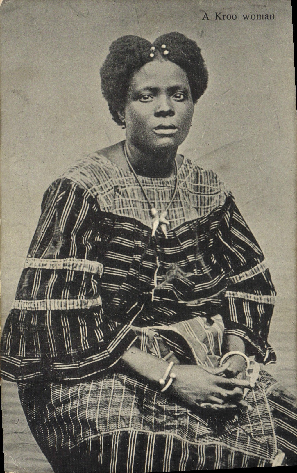 CPA Negre Femme Noire A Kroo woman 