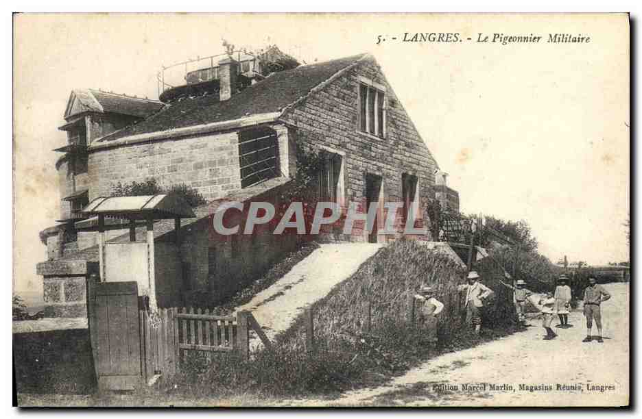 Langres - Le Pigeonnier Militaire — Éditeur : P. Marcel Marlin, Magasins Réunis, Langres
