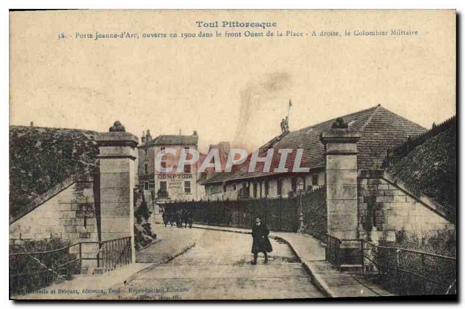 CPA Colombe Colombophilie Toul Porte Jeanne d'Arc La colombier militaire Militaria