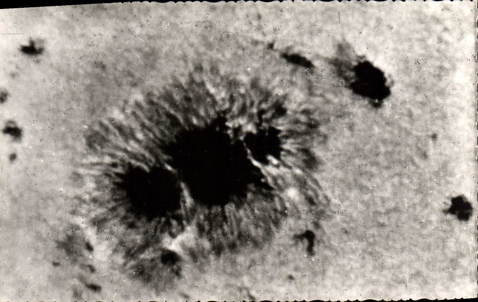 CPM Observatoire du Pic du Midi Bagneres de Bigorre Tache solaire 1956
