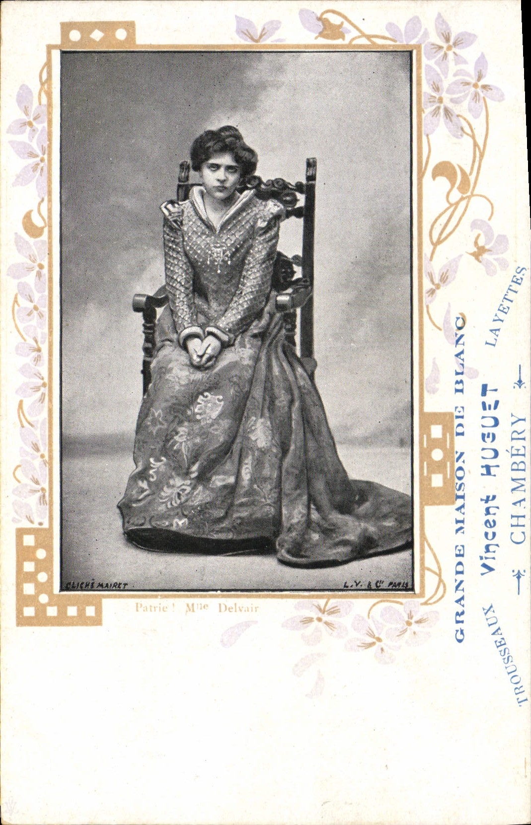 Mme Delvair — Patrice — photographie de studio — L.Y. & Cie, Paris