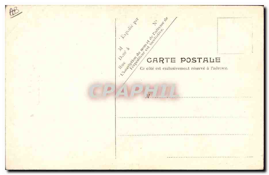 CPA Folklore Auvergne Fileuse assise — Verso