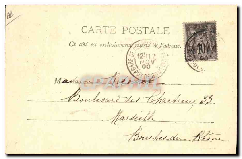 CPA Folklore Auvergne Fileuse — Verso