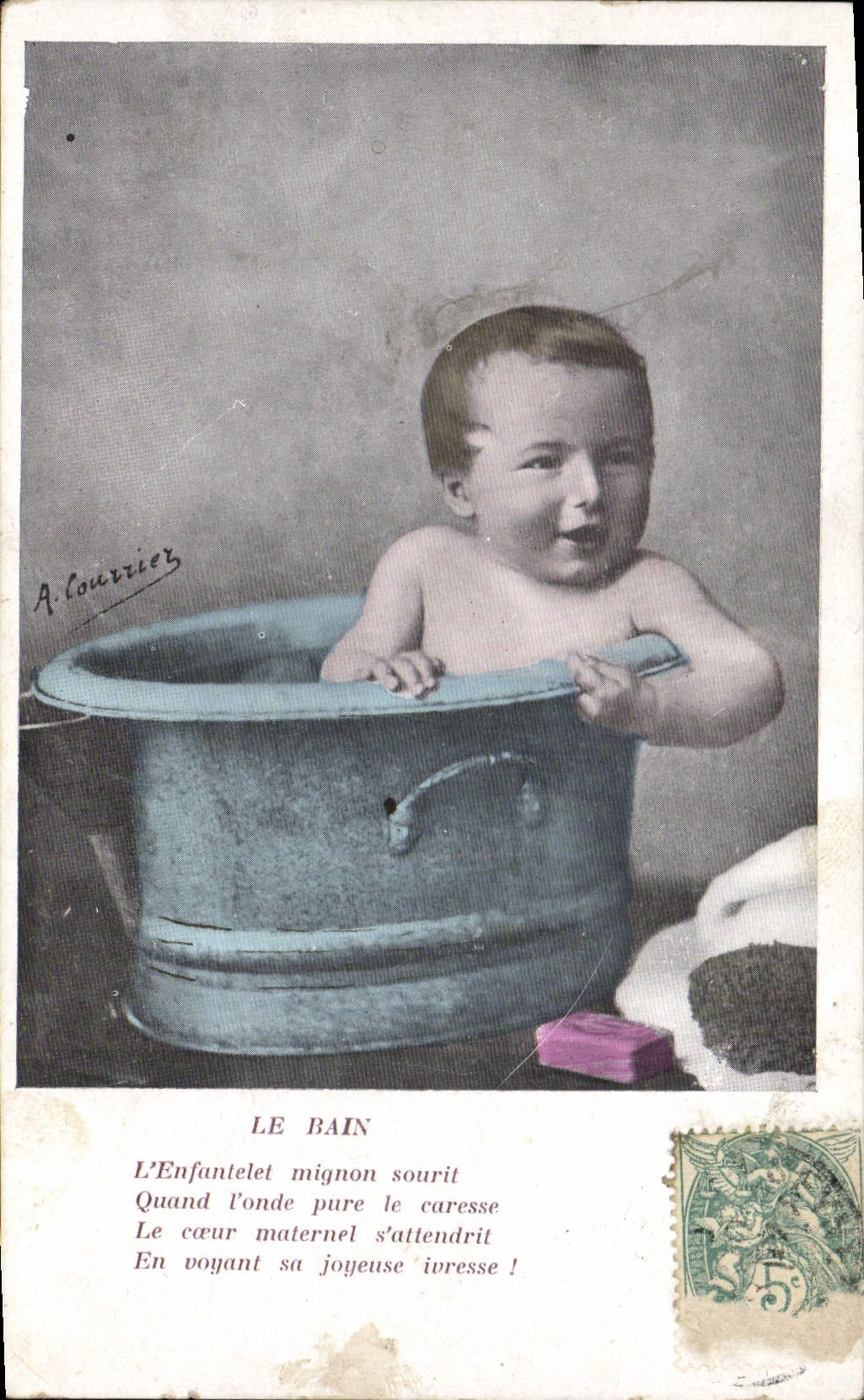 CPA Fantaisie Enfant Bebe Le bain 