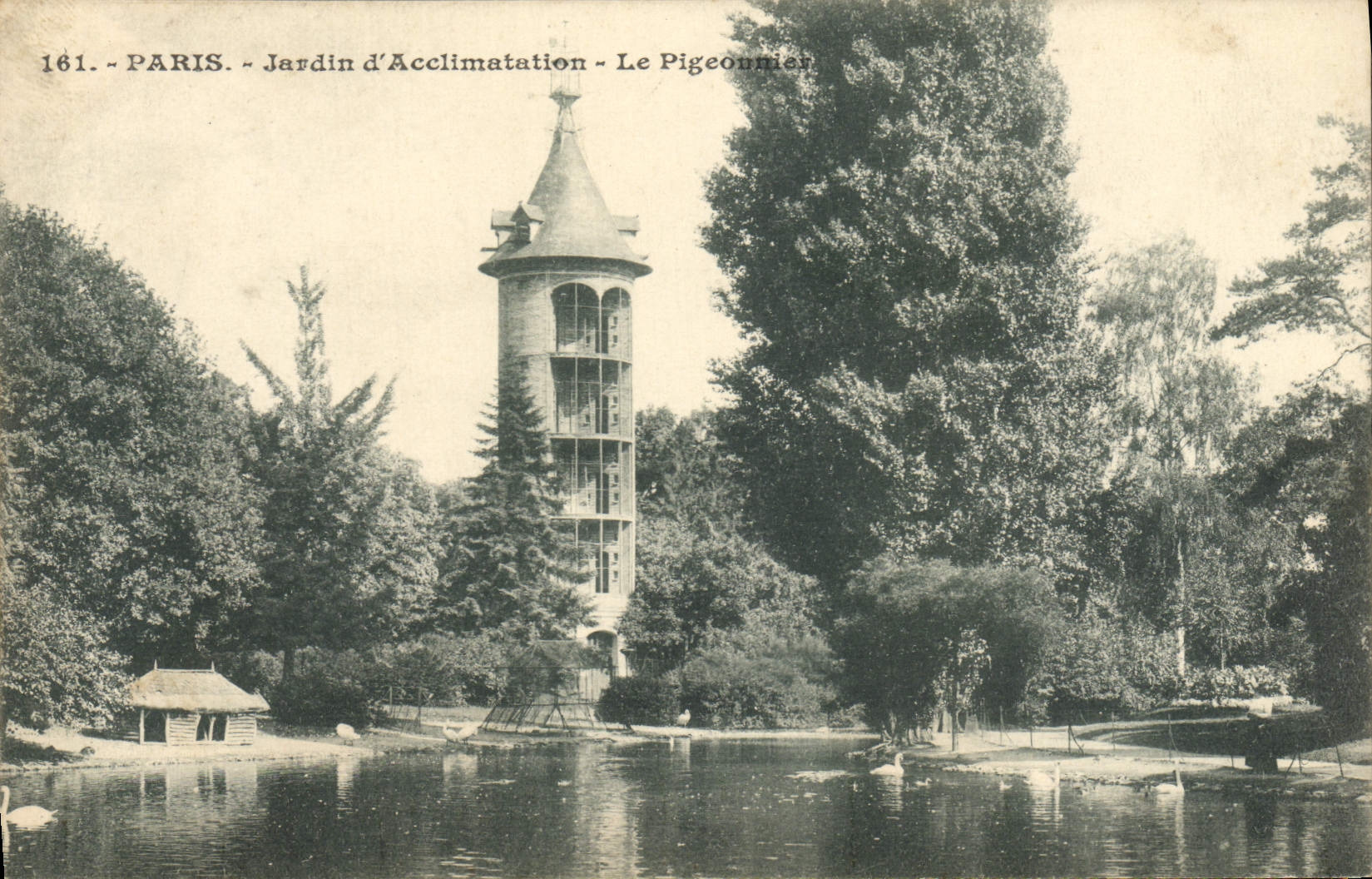 CPA Colombophilie Paris Jardin d'acclimatation Le pigeonnier