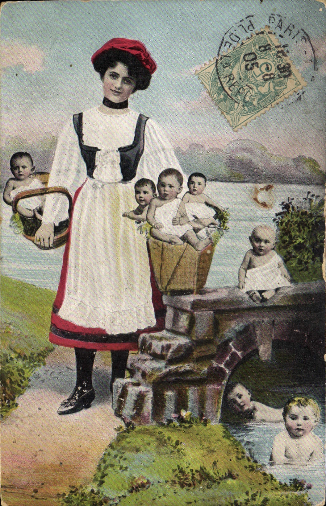 Donna con diversi bambini vicino a un ponte — editore R.V.I.B. n°725