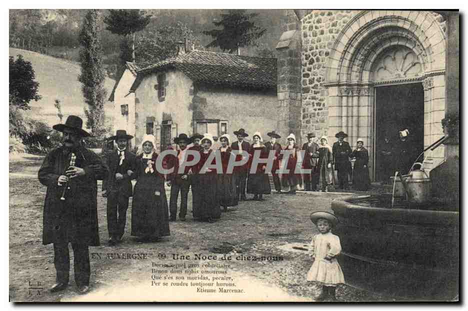 CPA Folklore Auvergne Une noce de chez nous 