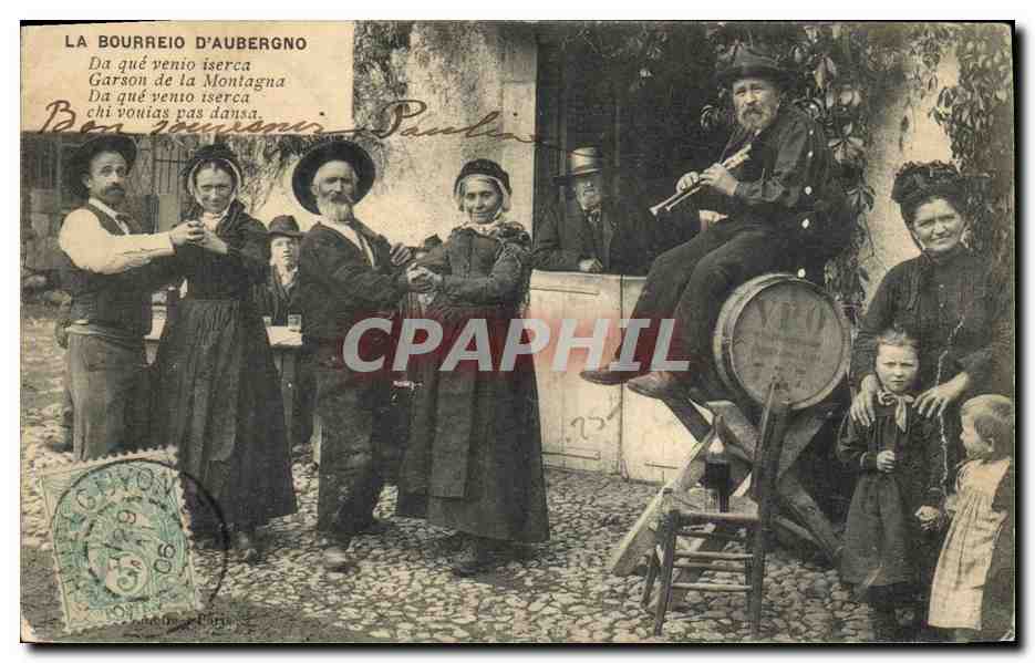 CPA Folklore Auvergne La Bourreio d'Aubergno
