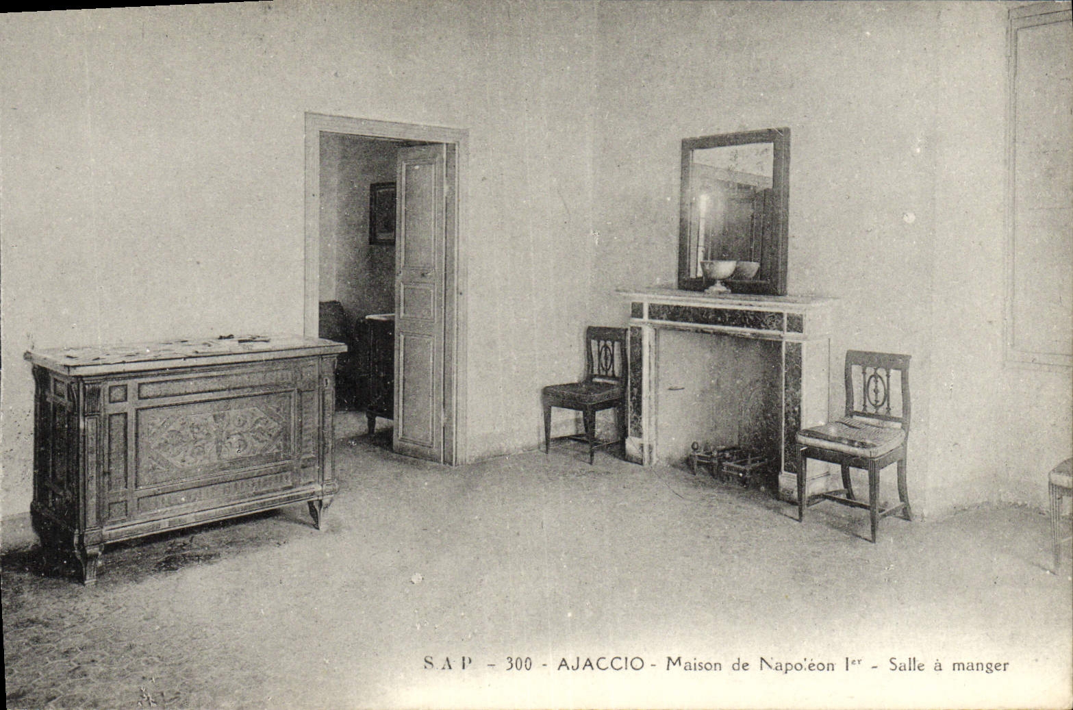 CPA Napoleon 1er Ajaccio Maison Salle a manger