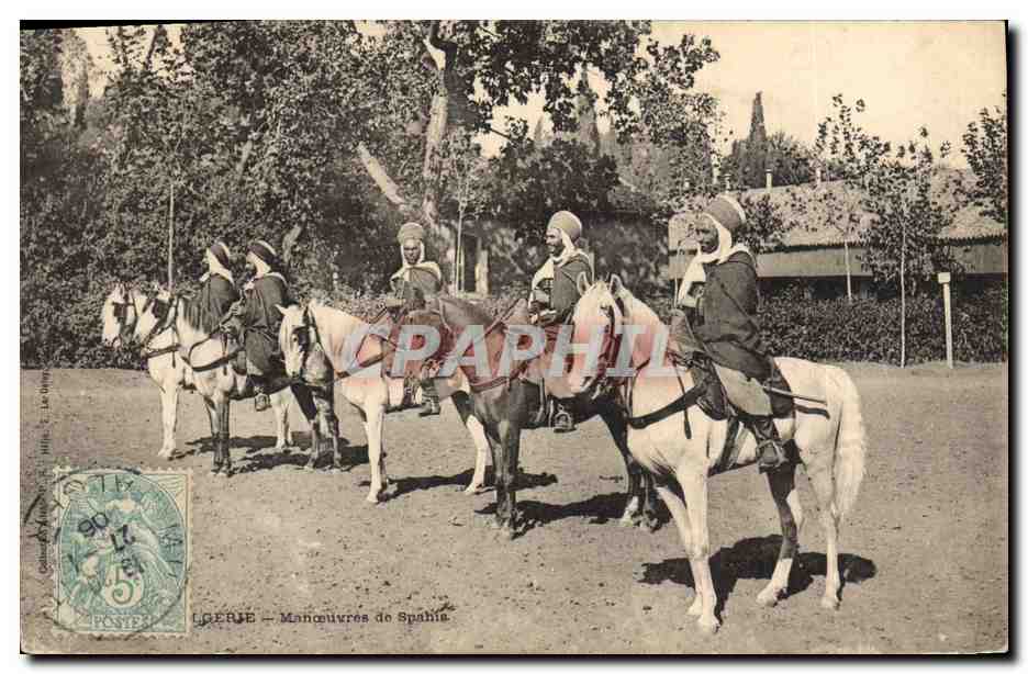 CPA Militaria Algerie Manoeuvre de Spahis