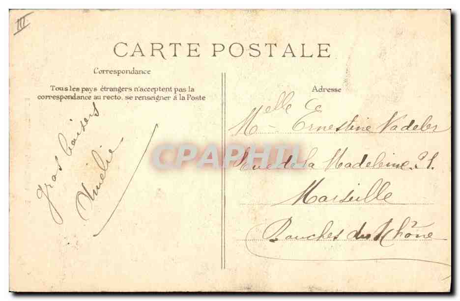 CPA Folklore Auvergne Paysans Auvergnats — Verso
