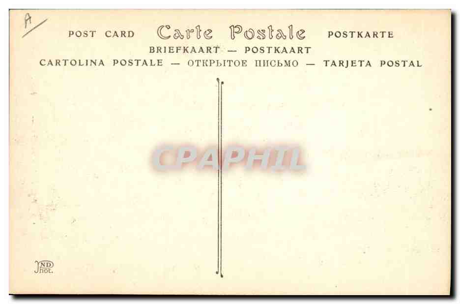 CPA Folklore Auvergne Type de Bourbonnaise — Verso