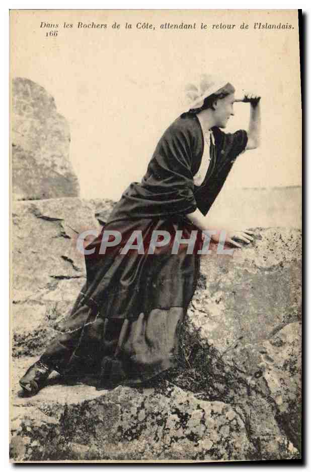 Femme en robe longue dans les Rochers de la Côte — attendant le retour de l'Islandais — éditeur Neubrèin & Cie, n° 166