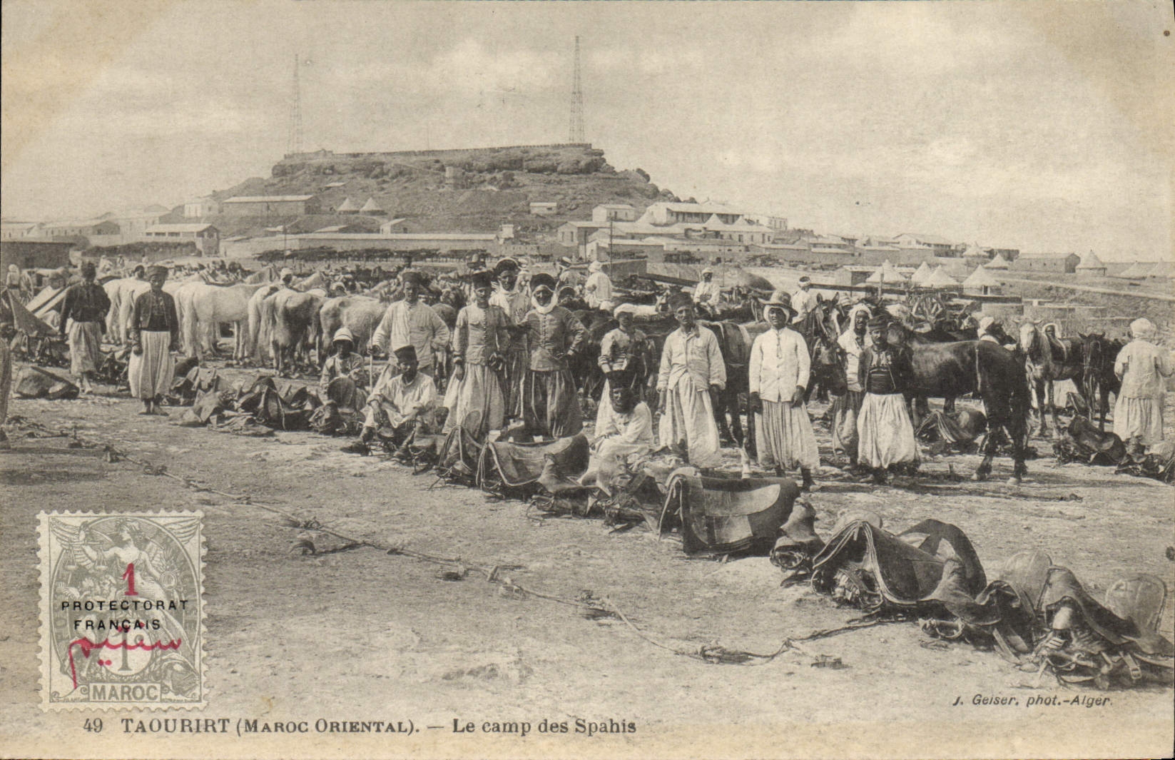 CPA Militaria Taourirt Maroc Oriental Le camp des Spahis 