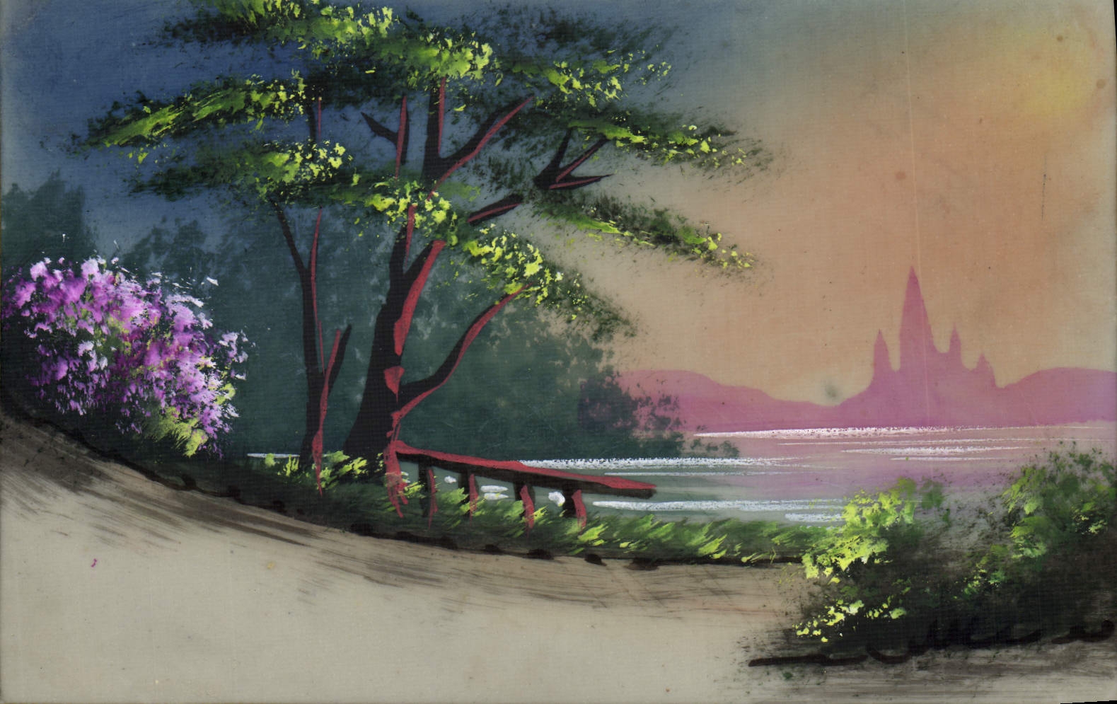 Paysage au bord d'un lac — silhouette de montagnes au coucher du soleil — signature de l'artiste en bas à droite
