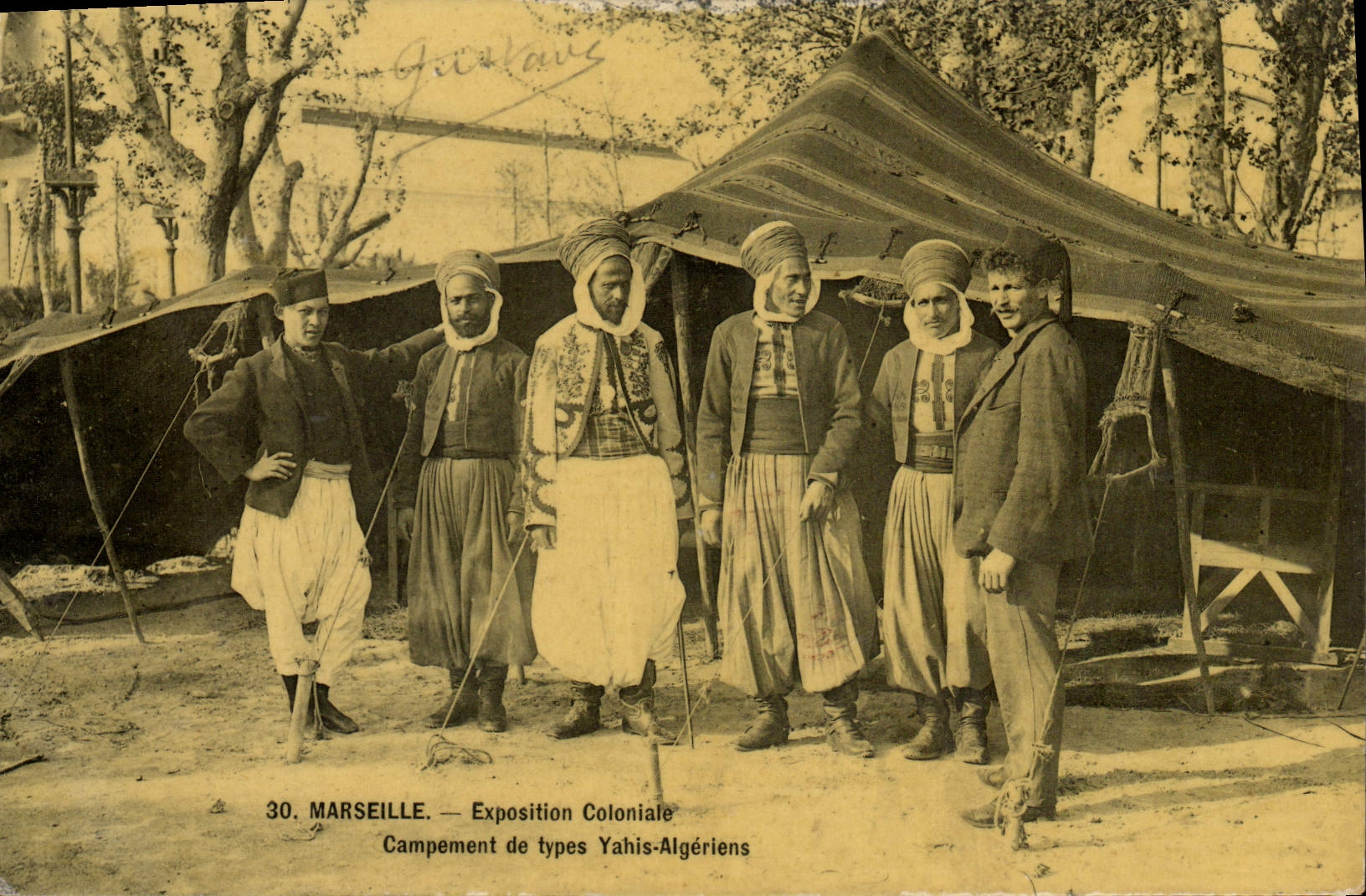 Marseille — Exposition Coloniale — Campement de types Yahis-Algériens — Édition Monard