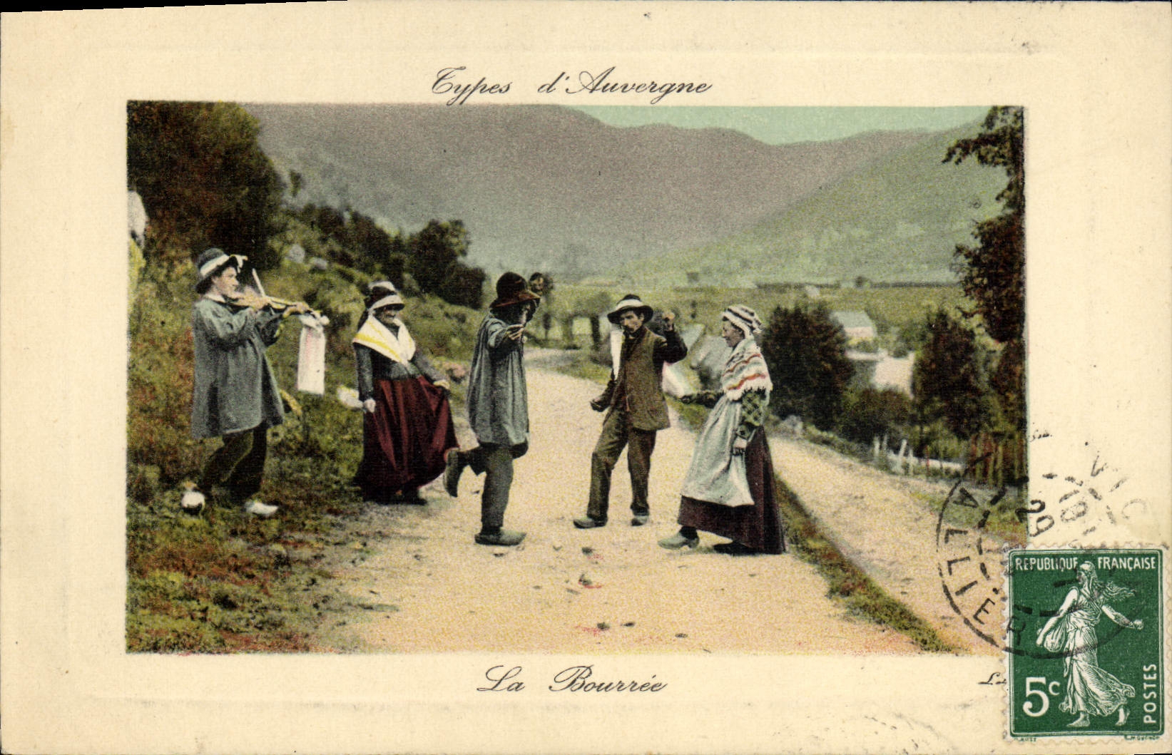 La Bourrée — Types d'Auvergne — Éditeur Types d'Auvergne, n°4