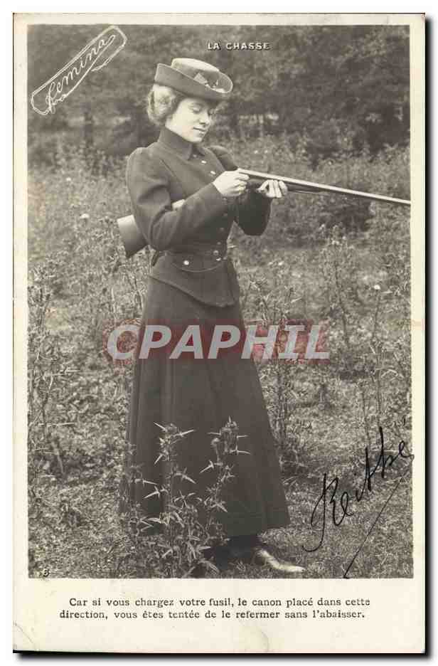Femme en tenue de chasse — La Chasse — Éditeur Femina, n° 8