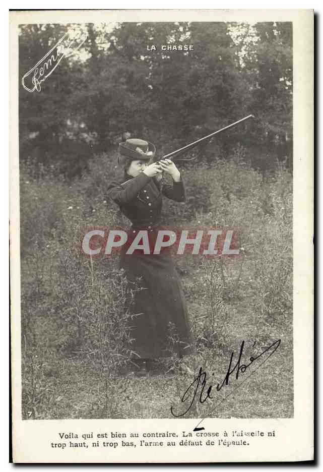 Femme à la chasse — instruction de tir — éditeur Femmes, n°7