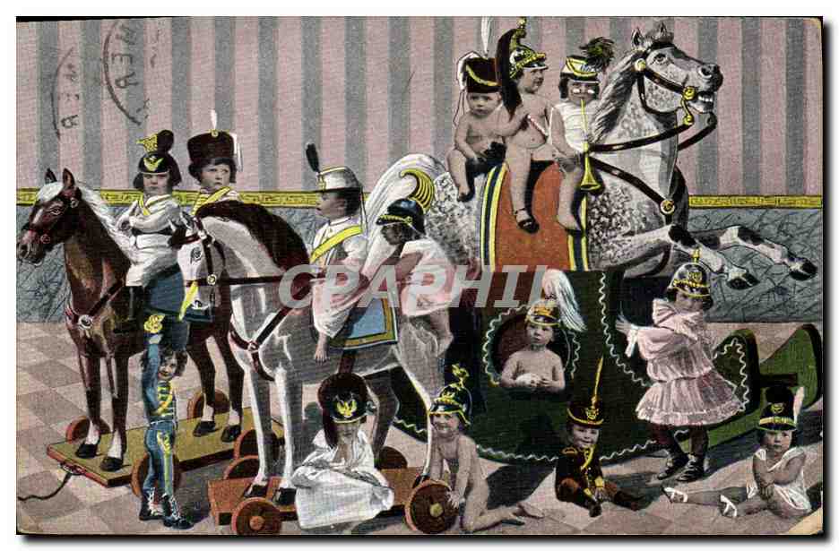 CPA Fantaisie Enfant Bebe Cheval
