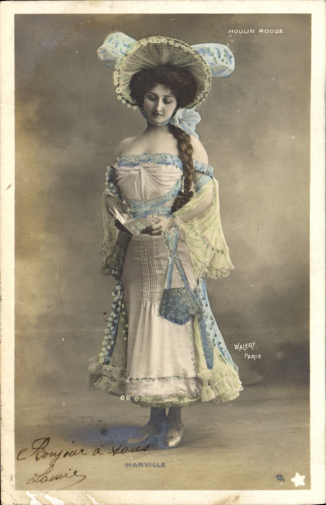 CPA Femme Theatre Paris Moulin Rouge Marville