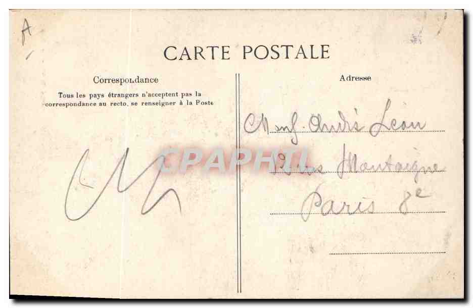 Un ancien de la Mer — photographie d'un vieil homme avec panier et bâton — éditeur inconnu — Verso