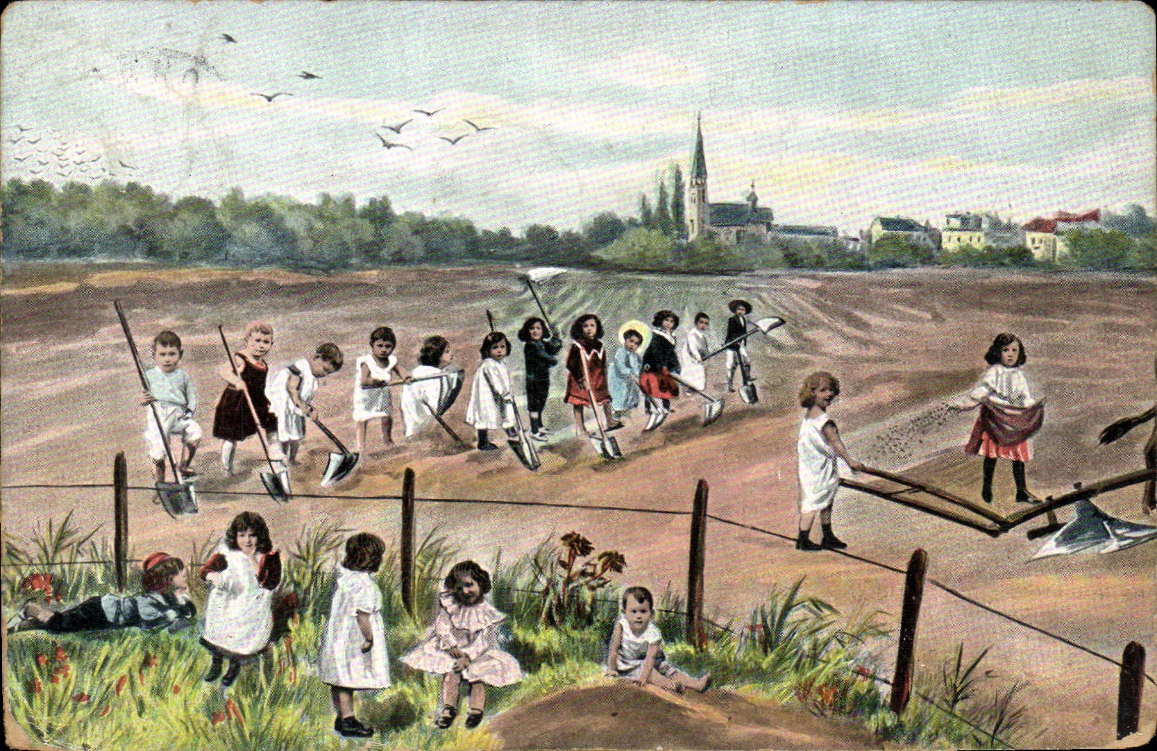 Enfants jouant dans un champ — vue de village avec église — éditeur non identifié