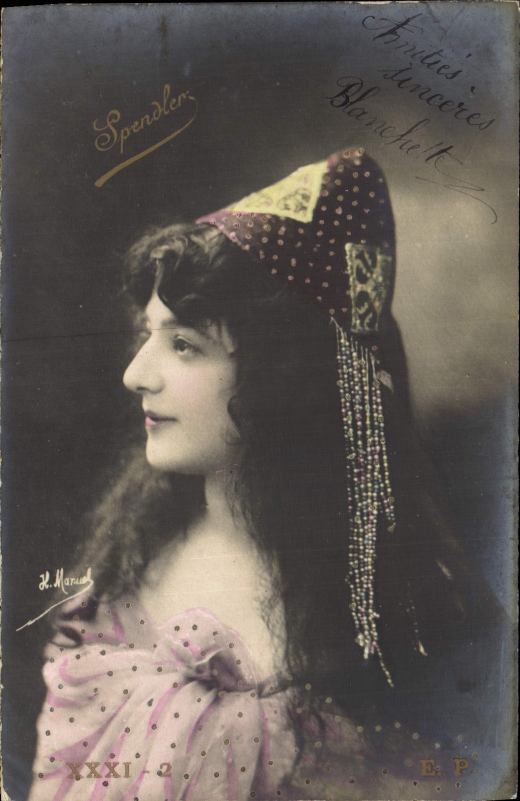 Jeune femme en costume oriental — H. Maraul, série XXXXI-2 — Spender