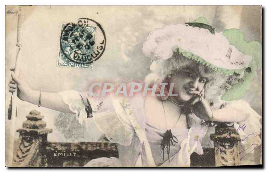 Émilily — danseuse en costume de scène — Émilily, Paris