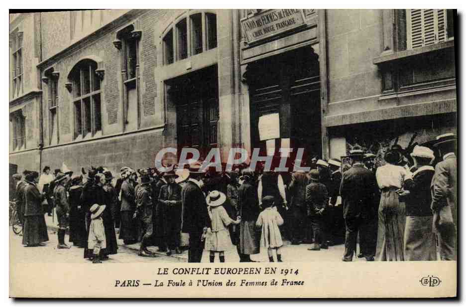 Paris — La Foule à l'Union des Femmes de France — Édition EID