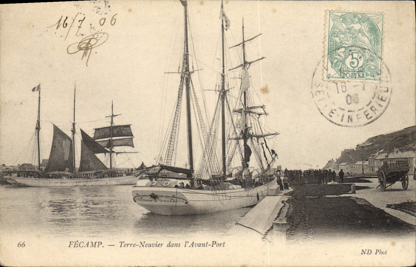 Fécamp — Terre-Neuvier dans l'Avant-Port — ND Phot, n°66