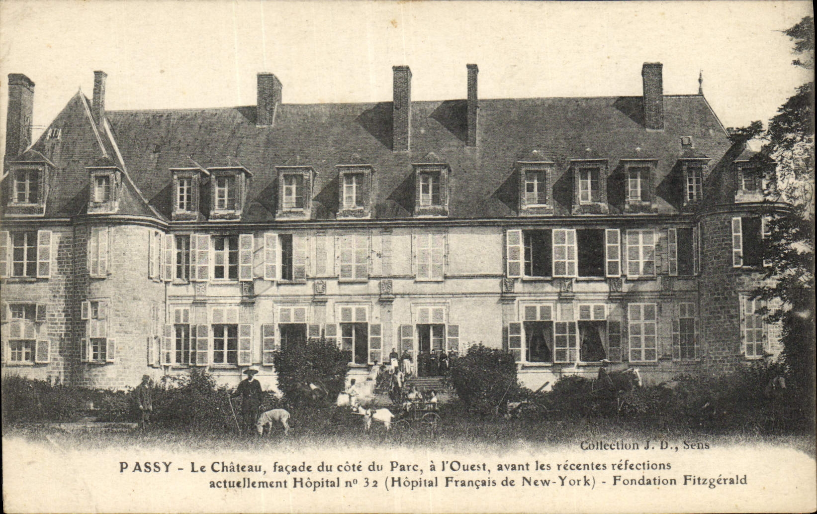 Passy - Le Château, façade côté du Parc, à l'Ouest, avant les récentes réfections — actuellement Hôpital n°32 (Hôpital Français de New-York) — Fondation Fitzgérard