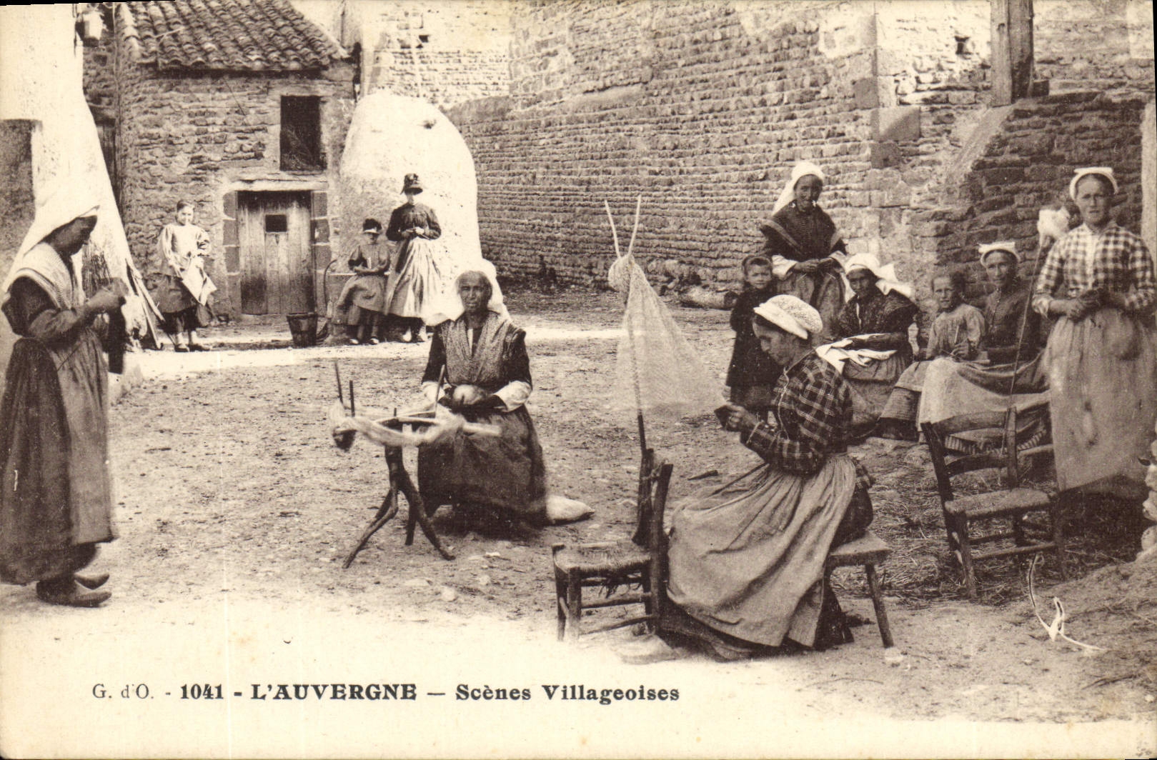 L'Auvergne — Scènes Villageoises — G. d'O. - 1041