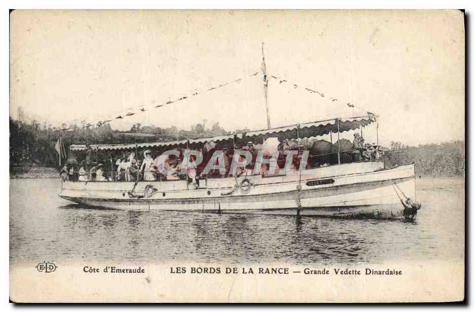 CPA Bateau Les Bords de la Rance Grande vedette Dinardaise