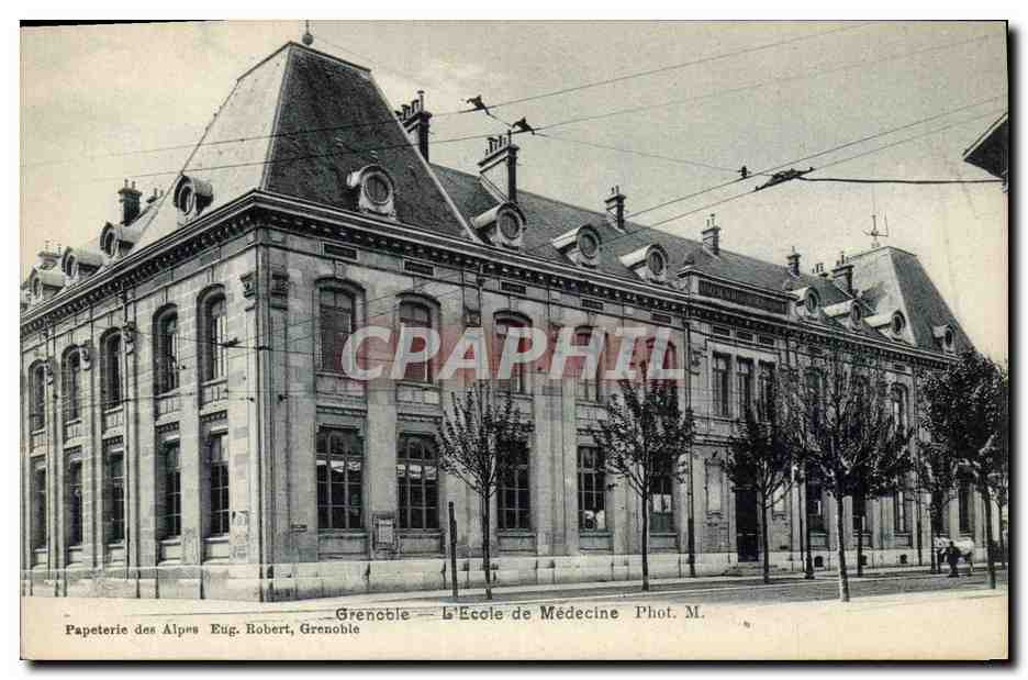 Grenoble — L'École de Médecine — Phot. M. Eug. Robert, Grenoble