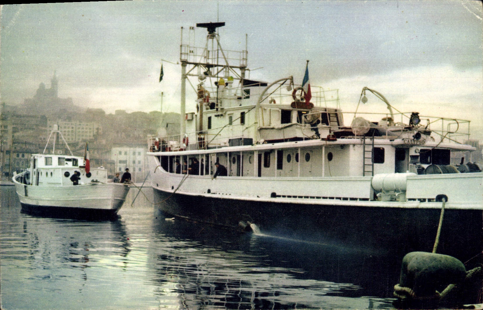 CPM Bateau La Calypso Navire de recherches Cousteau