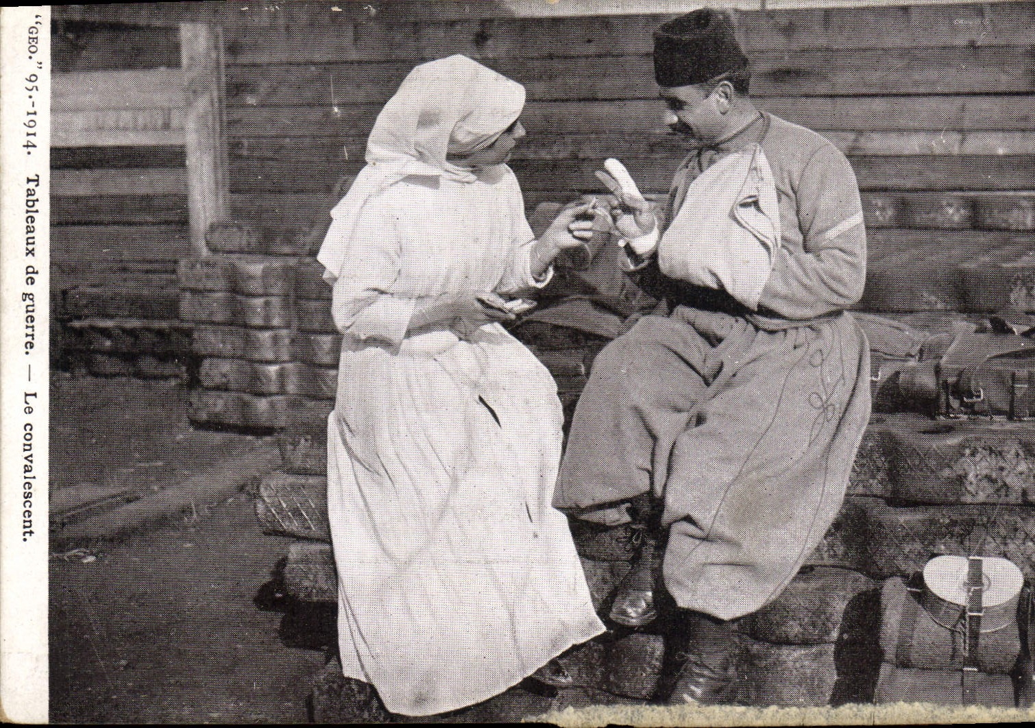 CPA Sante Militaria Le convalescent Infirmiere