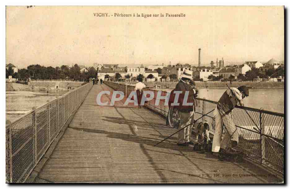 Vichy - Pêcheurs à la ligne sur la Passerelle — Éditeur P. Hérou, n° 106