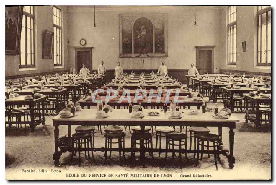 CPA Sante Militaria Ecole du service de sante militaire de Lyon Grand refectoire