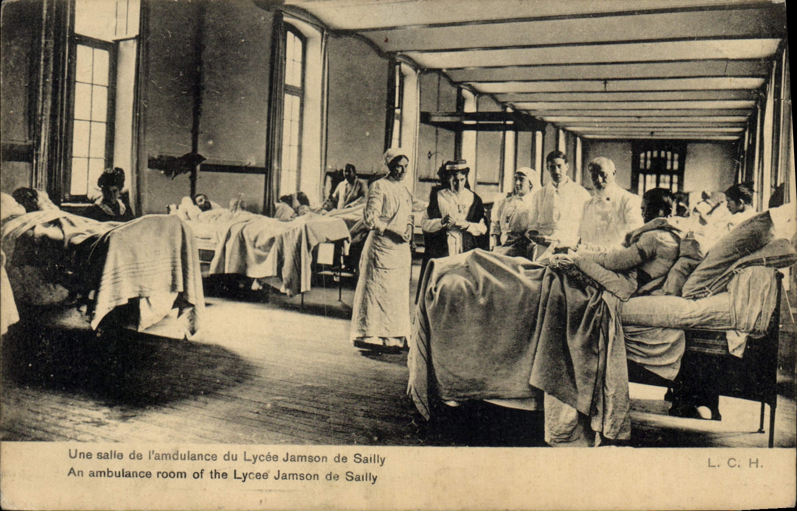 Salle d'ambulance du Lycée Jamson de Sailly — L.C.H. n° 103