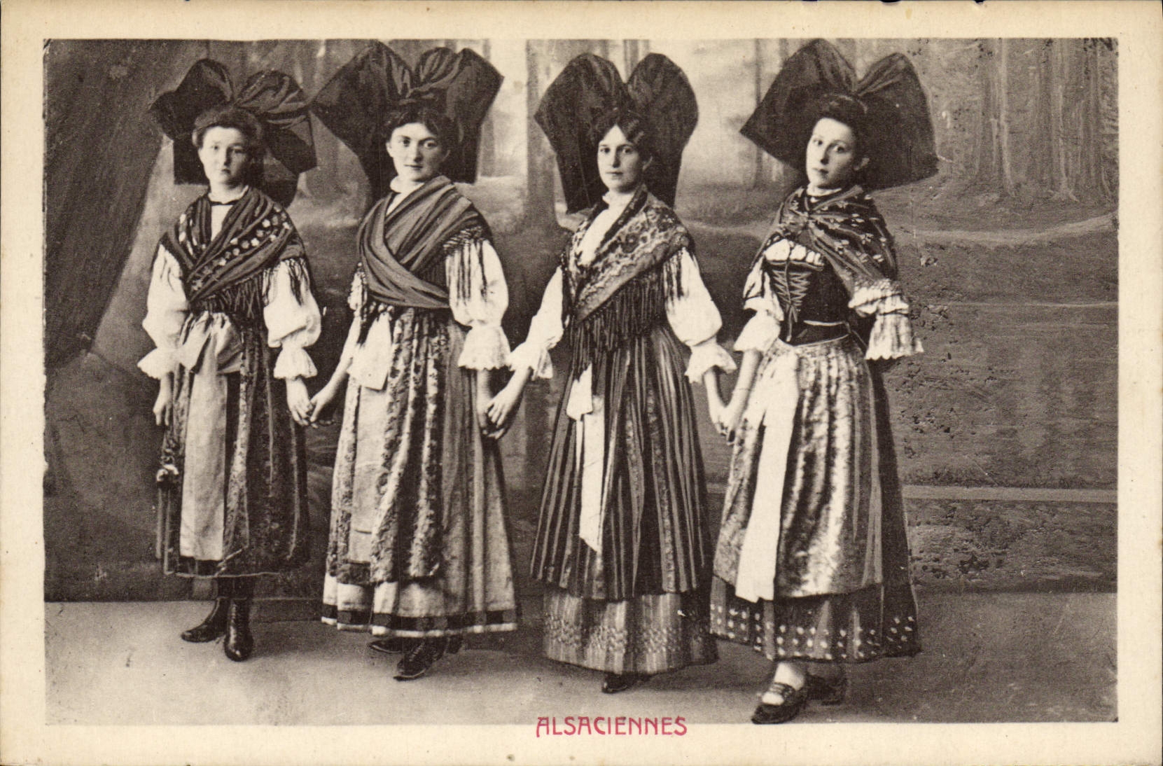 CPA Folklore Alsace Alsaciennes 