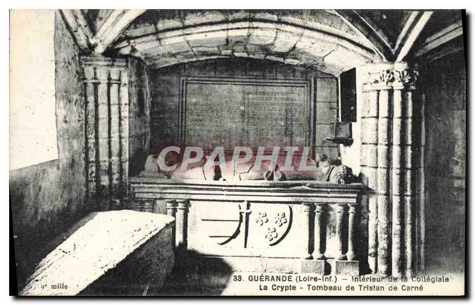 CPA Guerande Interieur de la Collegiale La crypte Tombeau de Tristan de Carne